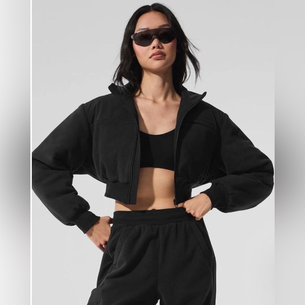 Alo Polar Fleece Cropped Wintry Mix jacket. Size L. Black - Picture 3 of 12